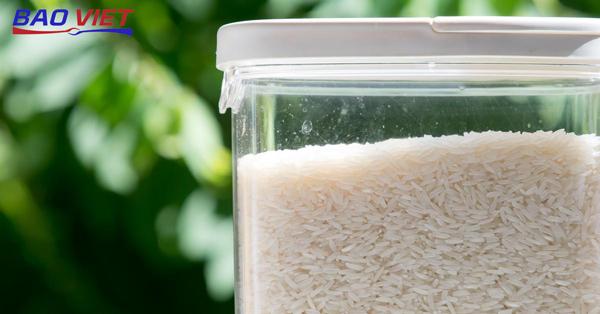 Cách bảo quản gạo lâu dài