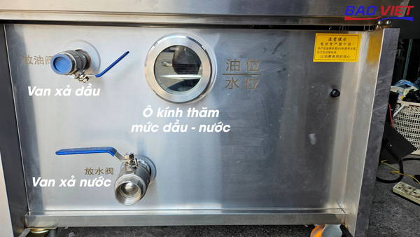 Ô kính thăm mức dầu - nước