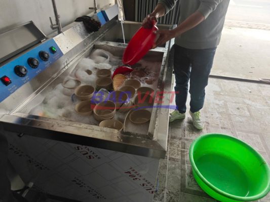 Máy nhập khẩu cho khả năng rửa cực sạch
