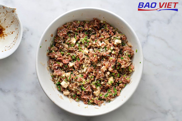 Làm nhân bánh xếp Hàn Quốc