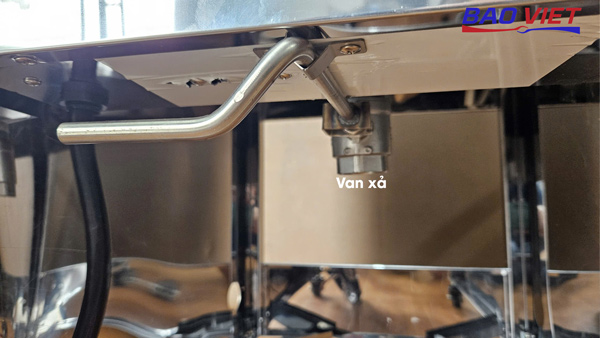 Van xả dầu của bếp